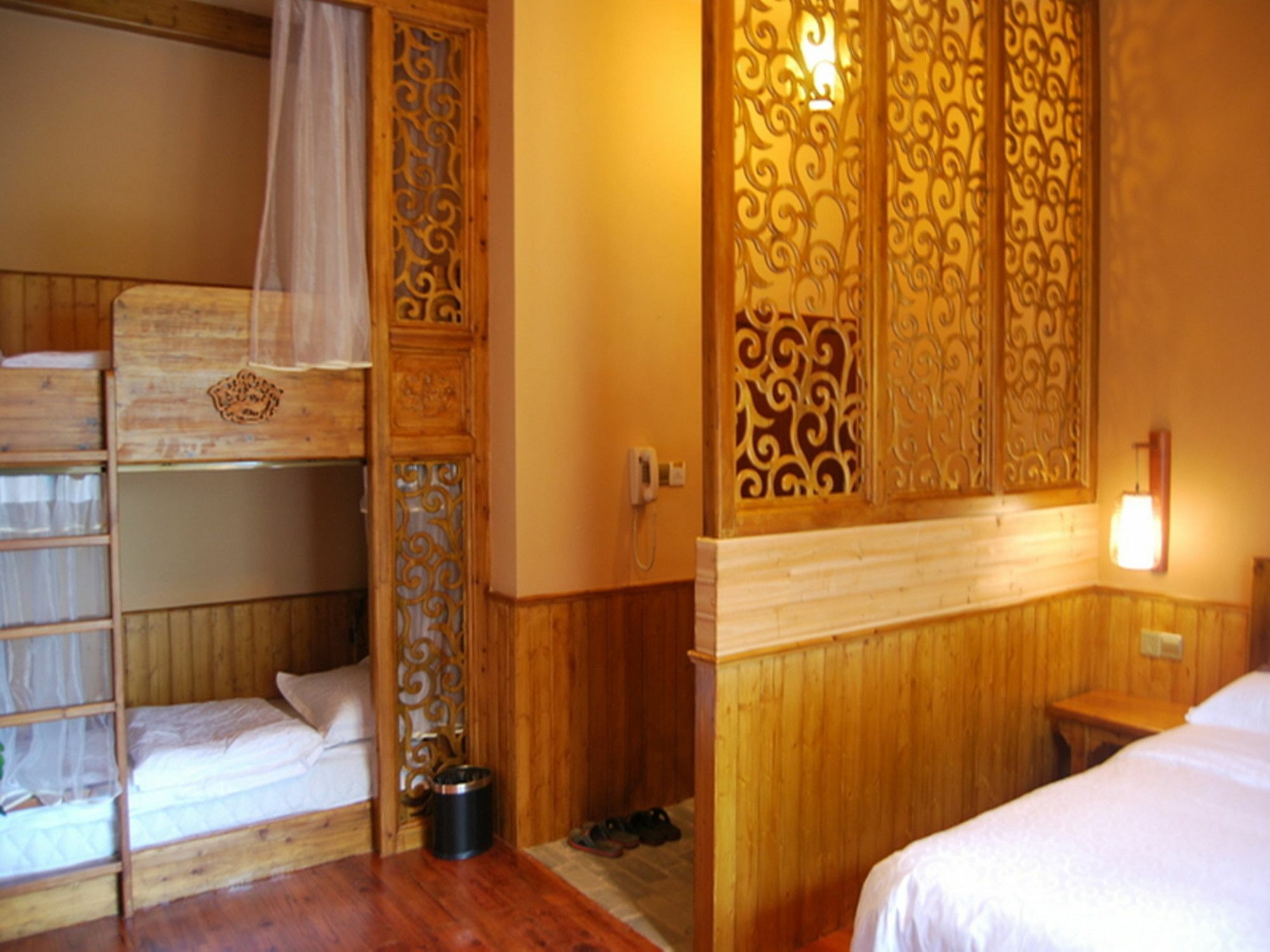 Yangshuo Moondance Hotel Bagian luar foto
